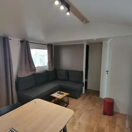 Mobil-home Bord De A בית נופש סנט-אילר-דה-רייה